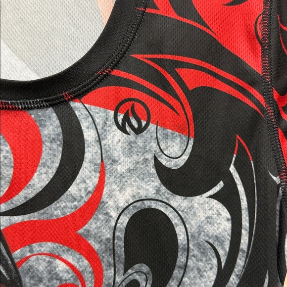 INKnBURN Raven Round Neck Short Sleeve Tech Shirt Women's Sz Medium! - Picture 3 of 5